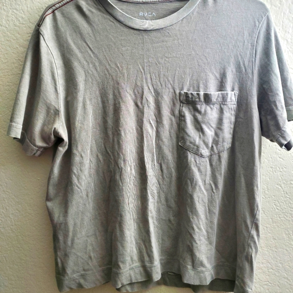 RVCA cropped T-shirt